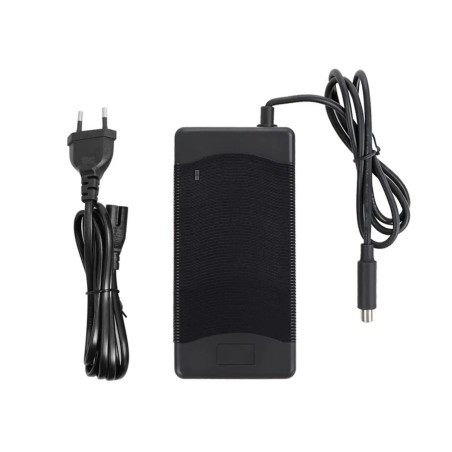 Akkumulátor töltő Xiaomi 5 elektromos rollerhez  - 1  