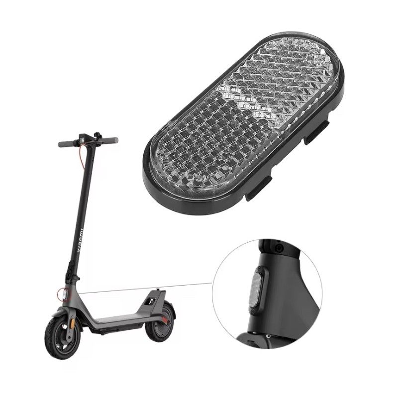 Predny odrazka / katadiopter pre kolobezku Xiaomi 4 Lite 2nd Gen  - 1 Presna kompatibilita: pre kolobezku Xiaomi 4 Lite 2nd Gen.