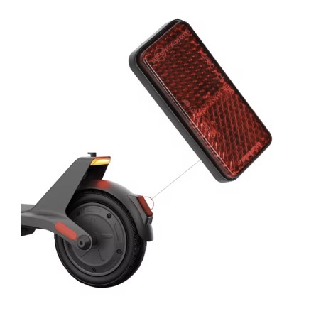 Rear fender reflector for Xiaomi 4 Lite 2nd Gen electric scooter  - 1 Compatibility: fits the rear fender of Xiaomi 4 Lite 2nd G