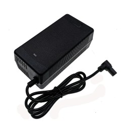 Rychlonabijecka 54.6V pro Xiaomi Scooter 5 Pro  - 4 Kompatibilita: pro Xiaomi Scooter 5 Pro a nabijeni 54.6V.Bezpecnost: ochrana
