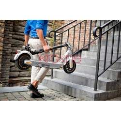 Ninebot KickScooter MAX G30LE II ontworpen door Segway - 40 km autonomie. Segway - Ninebot - 4 - Robuuster chassis, breder. - 10