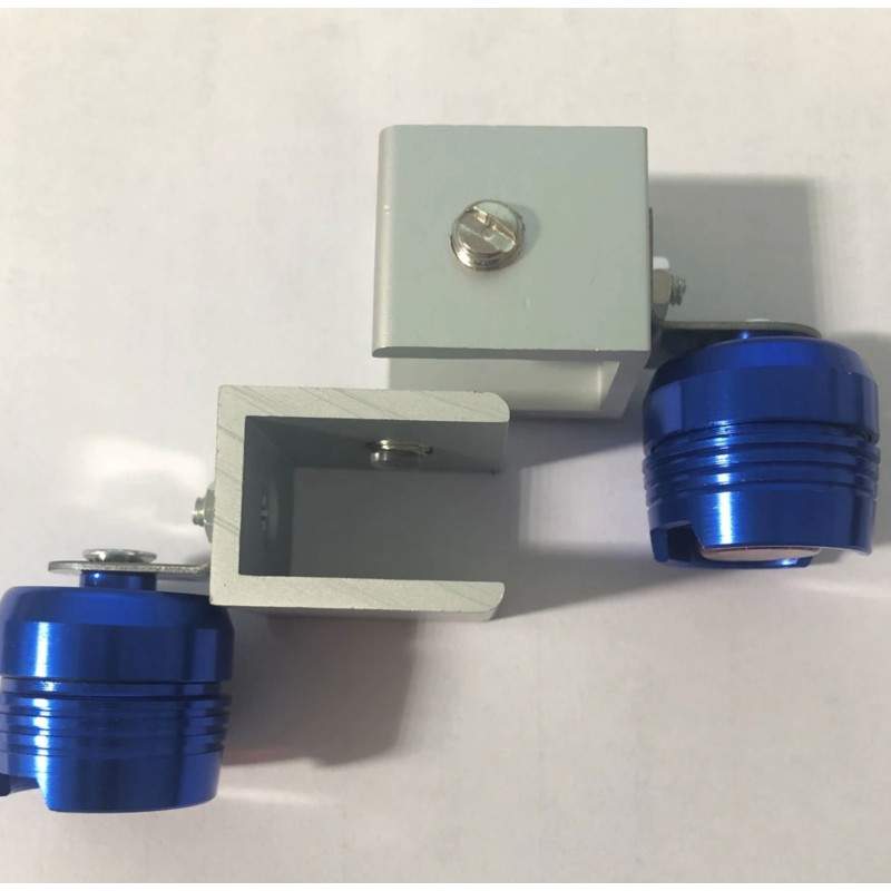 Komplekt zadnikh habarytnykh likhtariv.  - 10 Komplekt zadnikh habarytnykh likhtariv.
Vstanovitʹ dodatkovyy komplekt zadnikh syh