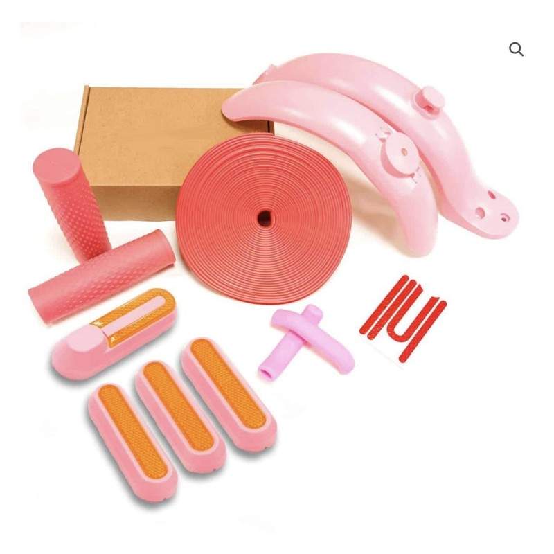 Kit carenare cu culoare personalizata - aripi plus accesorii - design standard si mare pentru stop.  - 1 Kit carenare cu culoare