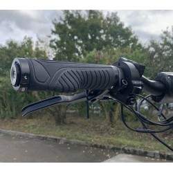 Sharkset RS1 – zwei 1400-W-Motoren – 20-Ah-Batterie – Reichweite von 50 bis 70 km Sharkset - 6 Sharkset RS1 – zwei 1400-W-Motore