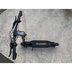 Sharkset RS1 - kaksi 1400 W moottoria - 20ah akku - kantama 50-70 km Sharkset - 9 Sharkset RS1 - kaksi 1400 W moottoria - 20ah a