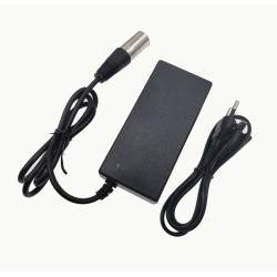 Nabíječka pro elektrickou koloběžku nebo kolo 54,6V 2A, 3A, 4A a 5A - 48V - XLR konektor  - 1 Vhodná pro 48V elektrické koloběžk
