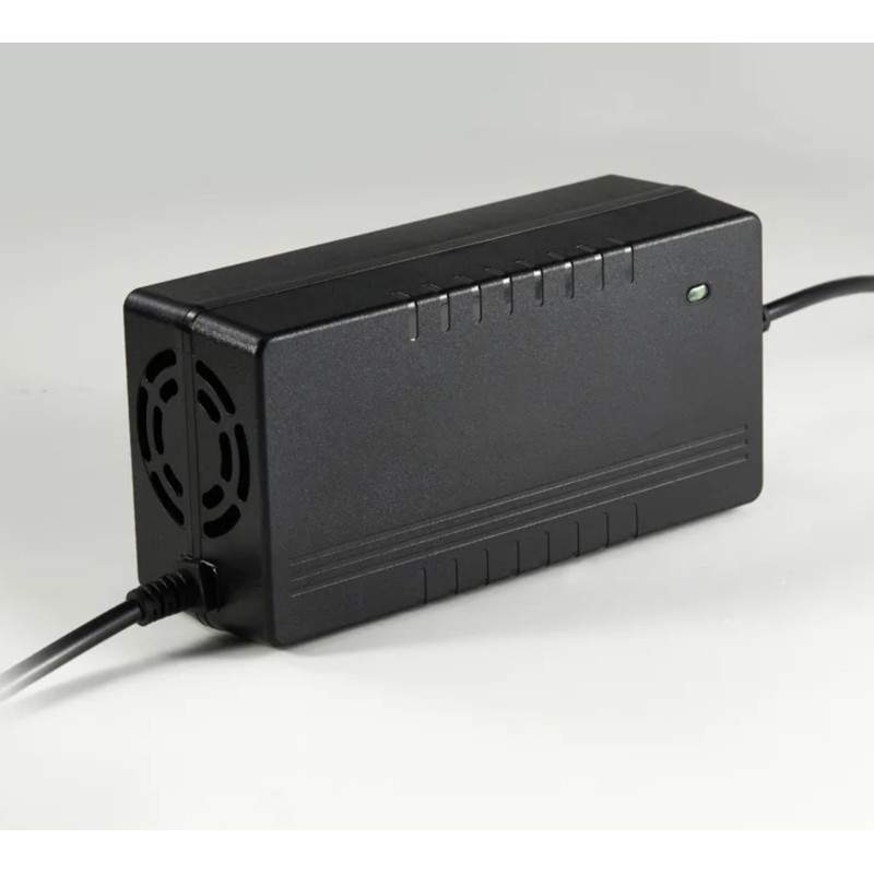 Carregador rápido para scooter elétrica Navee S65 ou Navee S65C - reduz o tempo de carregamento. KROXNE - 1 Carregador rápido pa