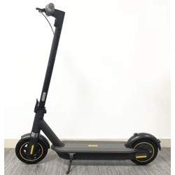 Ninebot Max G30 internationale versie - 45km autonomie - 350w motor - 15.3ah batterij - IPX7 Segway - Ninebot - 3 - Sterker, lan